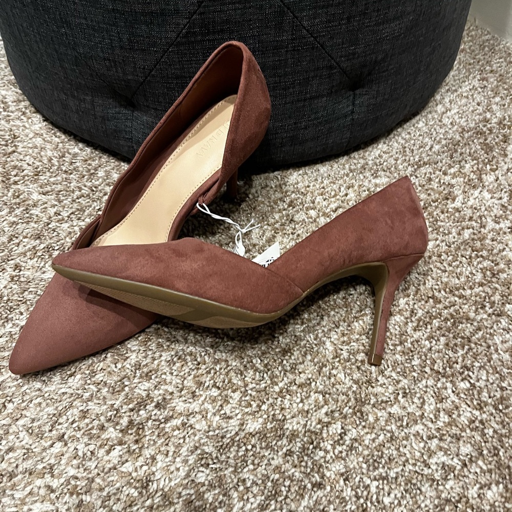 Old Navy Brown Heels